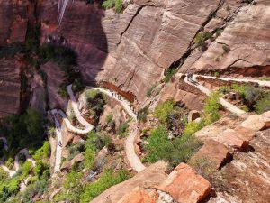 angels_landing_trail_zion_turnagain